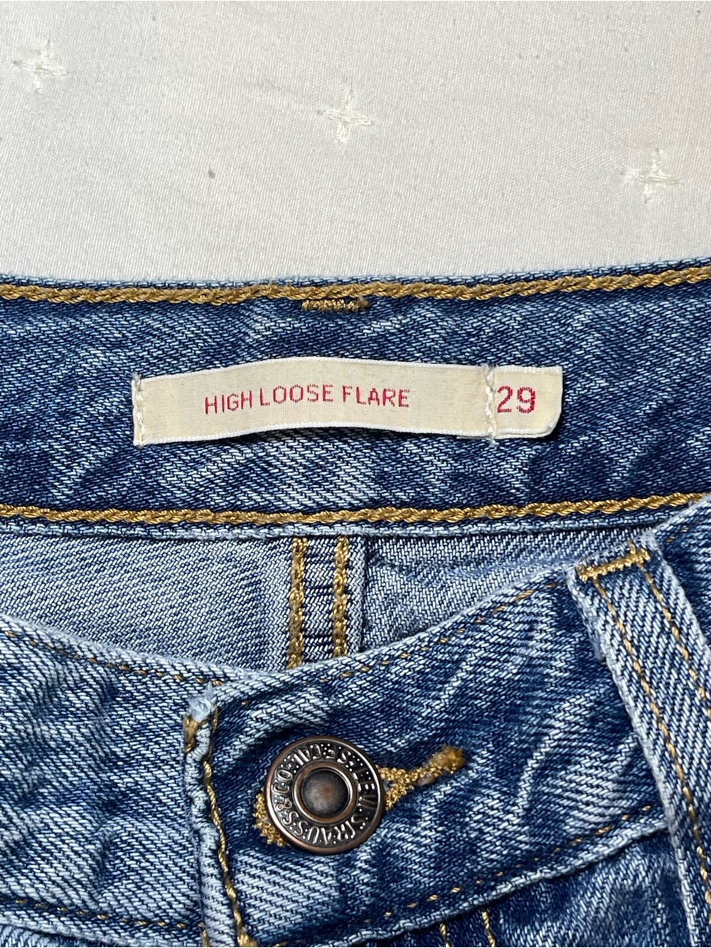 Women's Levi's High Loose Flare Jeans Size 29 Light
Wash Wide Leg Denim - Picture 4 of 13